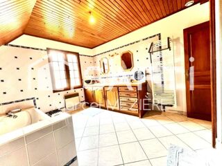  Maison � vendre 7 pi�ces 180 m�