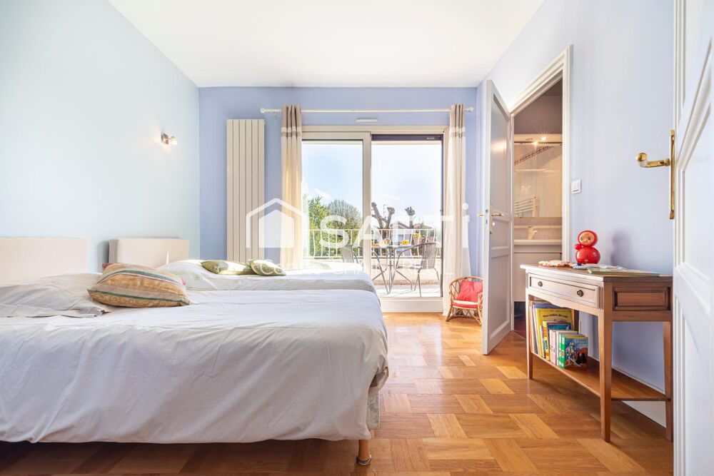 � vendre  Maison Bron (69500)