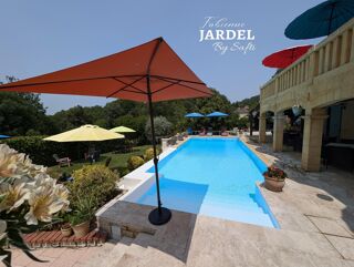  Maison � vendre 10 pi�ces 292 m�