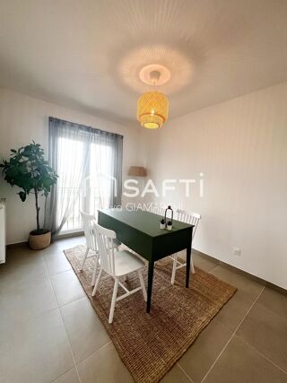  Appartement � vendre 4 pi�ces 99 m�