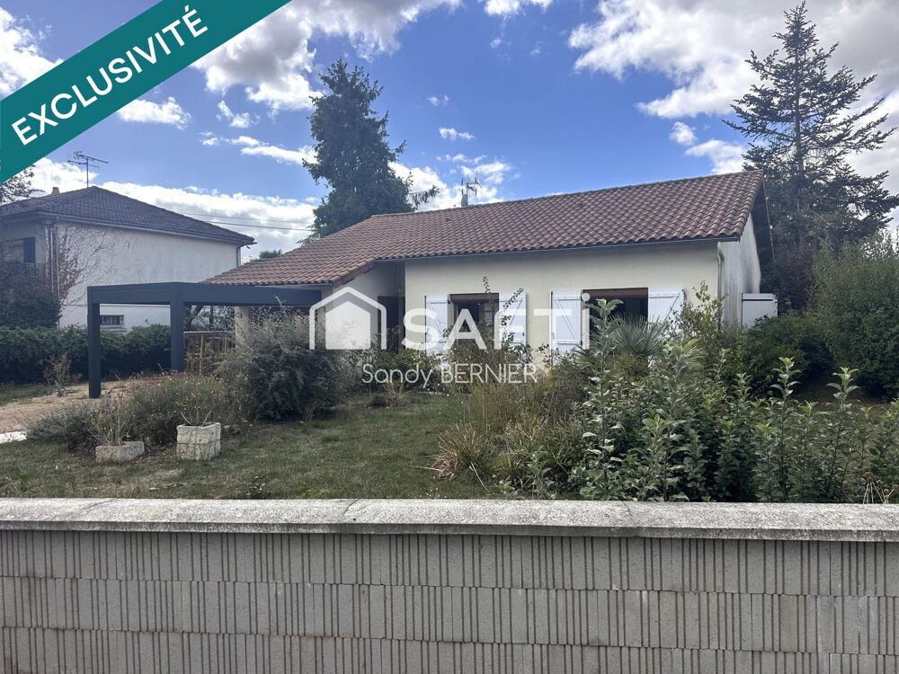 Vente Maison Plain-pied et terrain clos à Fleuré Fleure
