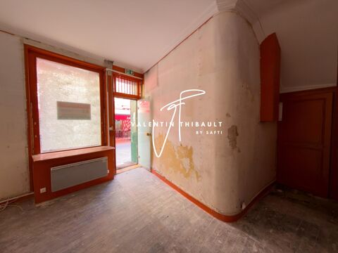  Poitiers Centre-ville Plateau - Local commercial 85 m² avec vitrine, Rue Saint-Nicolas 