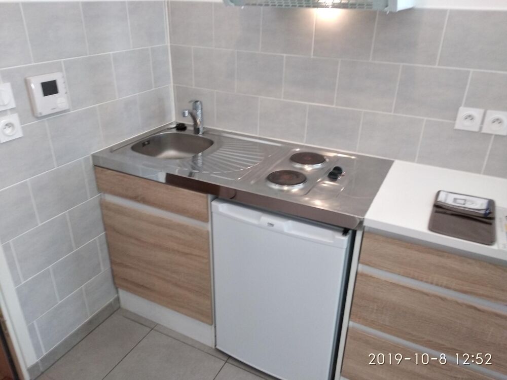 Vente Appartement Studio 27m2 avec Terrasse en plein coeur de Lyon 8eme Lyon 8