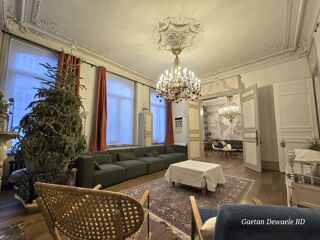  Maison � vendre 9 pi�ces 360 m�