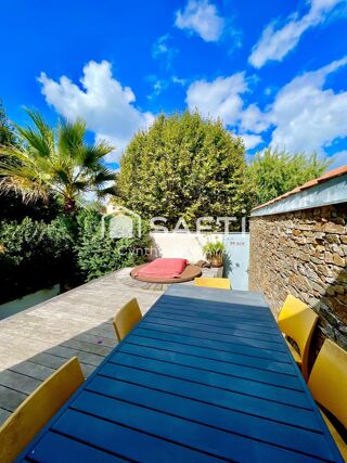  Maison  vendre 5 pices 146 m