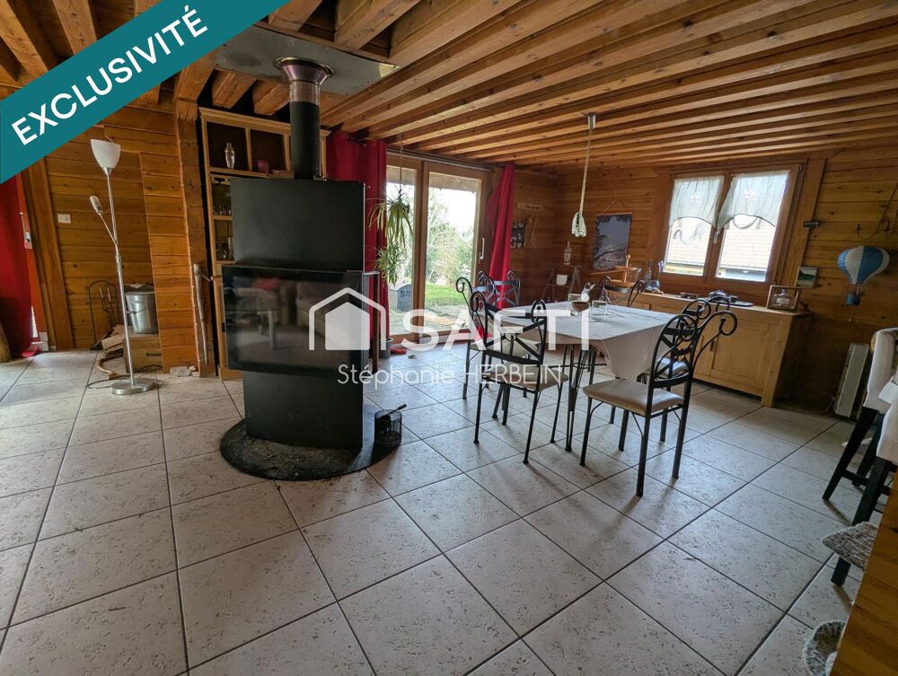 Maison de 177m2 , comprenant 3 chambres sur un terrain de 706m2