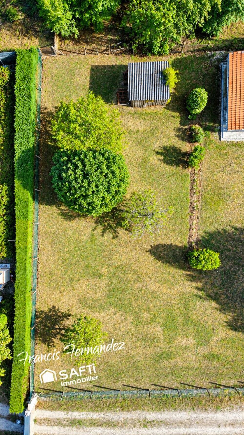 Vente Terrain Terrain constructible de 860 m² à Lamarque Lamarque