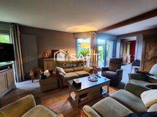  Maison � vendre 8 pi�ces 220 m�