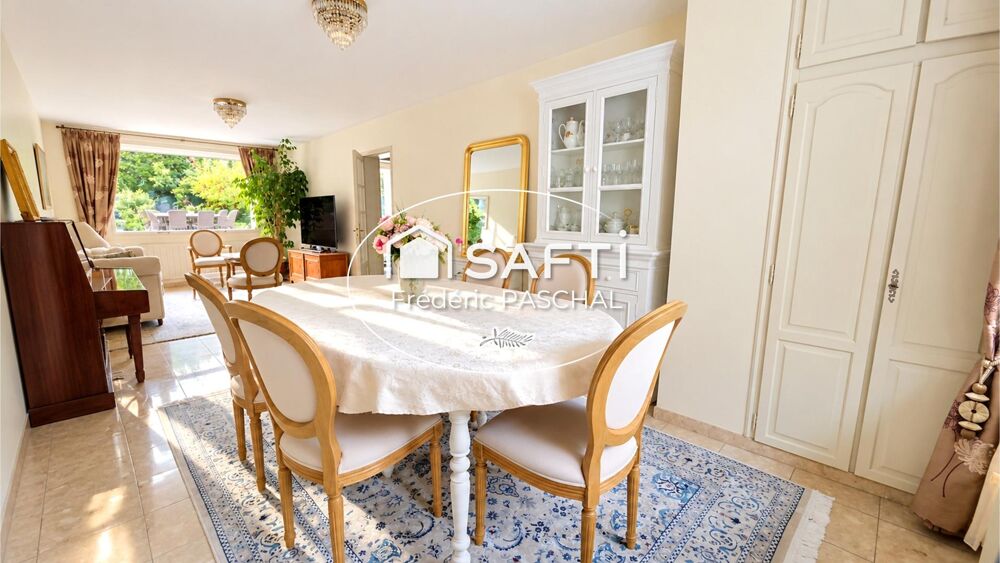 Vente Maison Maison 7 pièces, 5 chambres + Garage / Jardin / Terrasse Rueil-malmaison