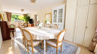 Vente Maison Maison 7 pièces, 5 chambres + Garage / Jardin / Terrasse Rueil-malmaison