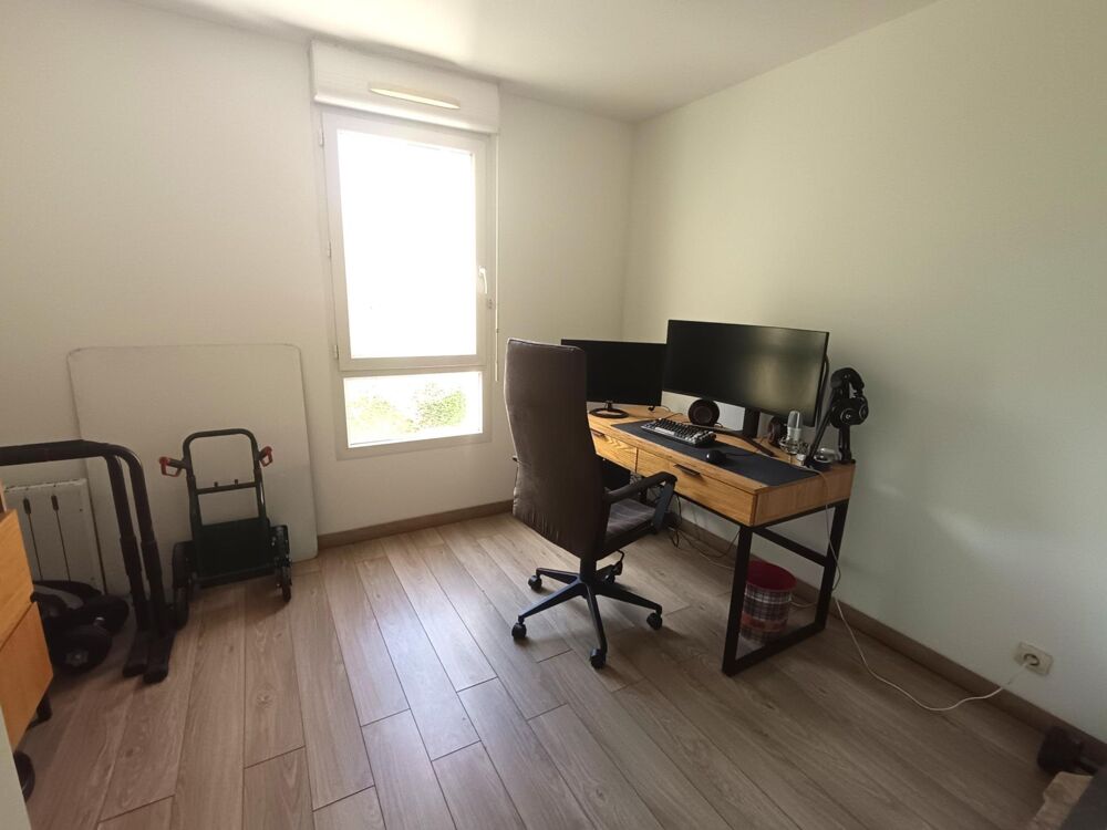 Vente Appartement Très bel Appartement 3P avec extérieur au pied de la Gare RER de Cergy-le-Haut Cergy