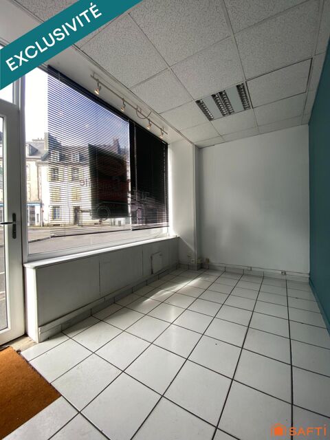 Local commercial en pied d'immeuble. 49180 29000 Quimper