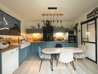  Maison � vendre 8 pi�ces 232 m�