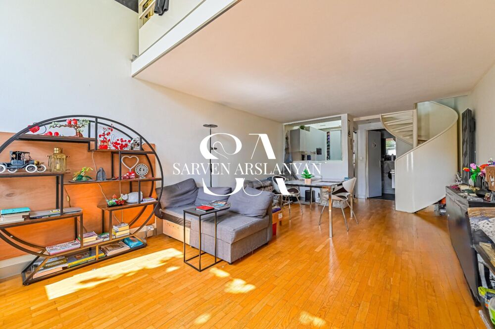 A 300 m du métro à Charenton / Centre-Ville / Duplex Loft 52m² avec accès privatif de plain-pied