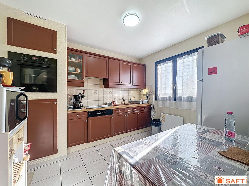 Vente Maison idéalement située proche commodités et gare Paron