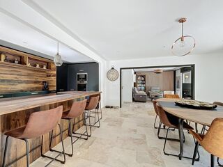  Maison à vendre 7 pièces 174 m²