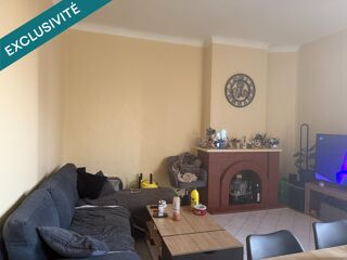  Immeuble  vendre 210 m