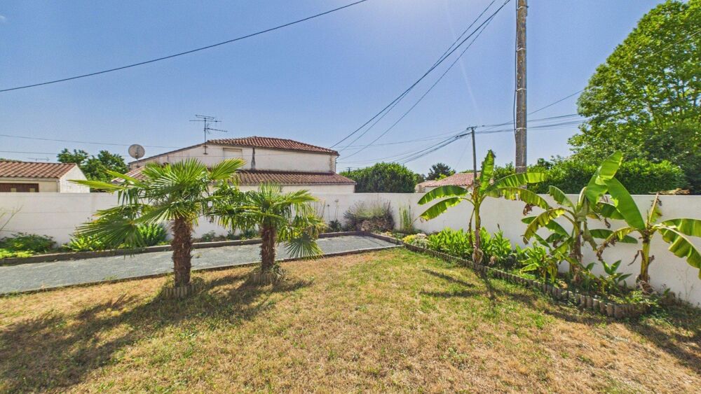 Vente Maison Maison familiale avec jardin et double garage Montroy