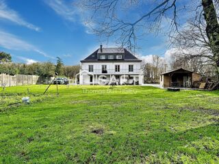  Maison � vendre 9 pi�ces 250 m�