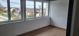  Appartement à louer 3 pièces 103 m²