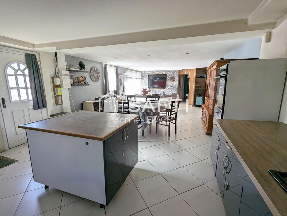SURFACE HABITABLE DE 80 M2 SUR 800 M2 DE JARDIN FRUITIER