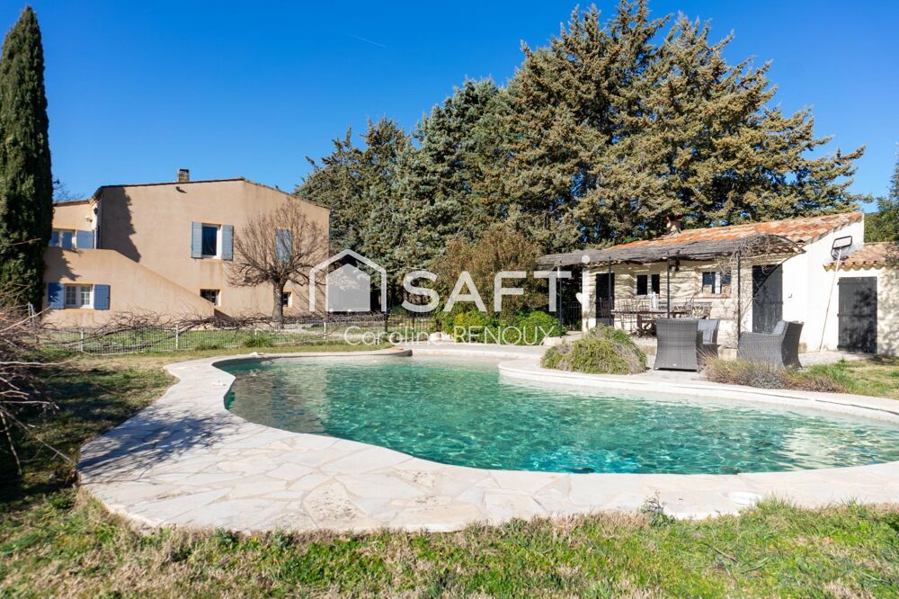 Vente Maison Mas provençal de 150 m² sur 2300 m² de terrain avec piscine et garage Puyvert