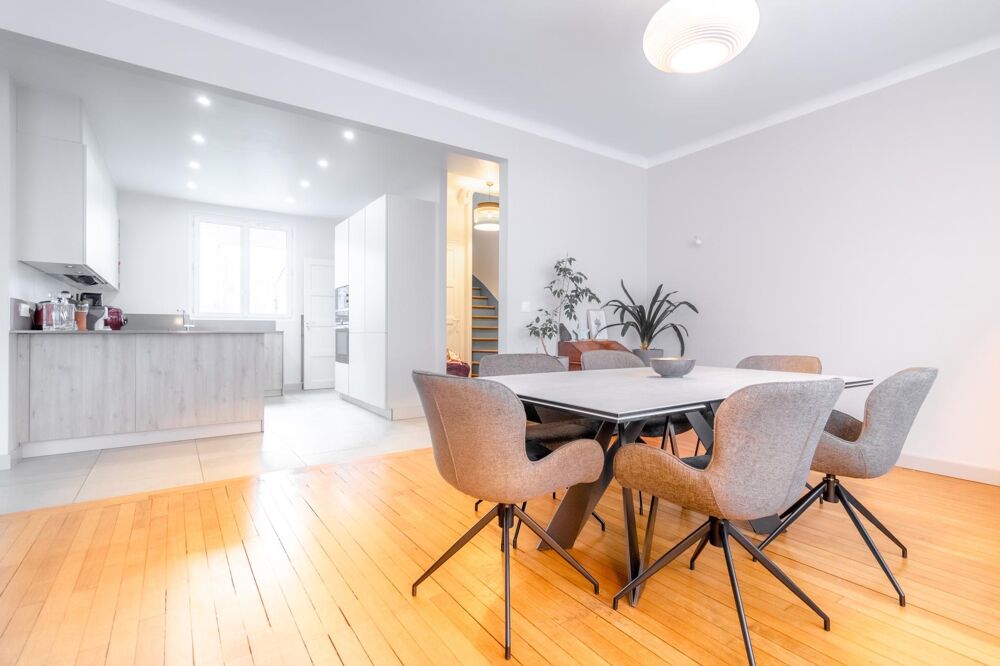 Vente Maison Grande meulière familiale, centrale et indépendante Versailles