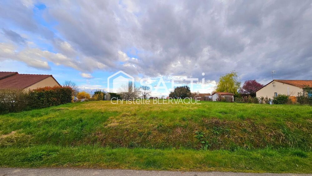 Vente Terrain À Vendre : Terrain de 1 573 m² à Coussay-les-Bois – Jolie Vue & Viabilisé Coussay-les-bois