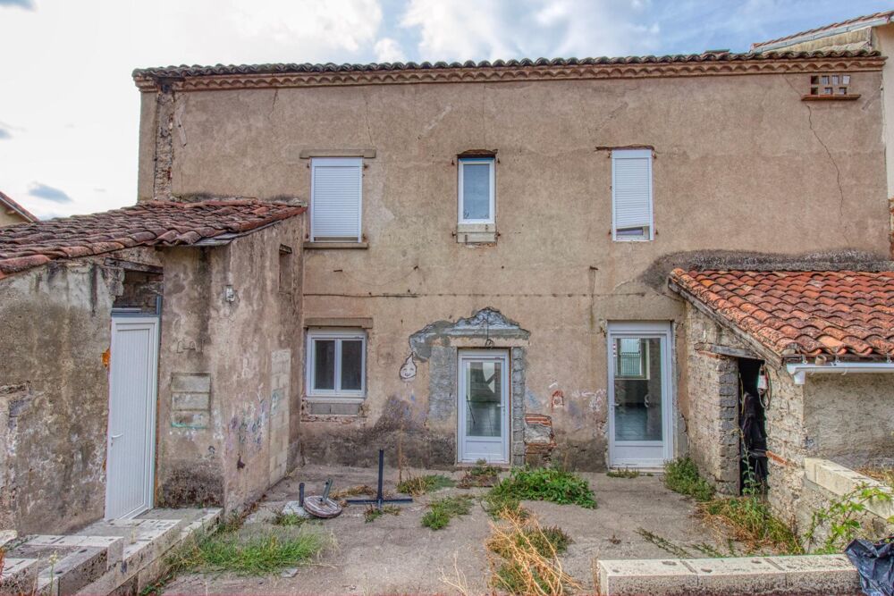 Vente Maison Maison de ville familiale  de 152 m² avec grand jardin de 1 526 m². Saint-juery