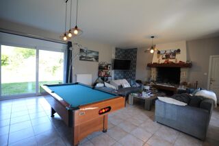  Maison à vendre 8 pièces 360 m²