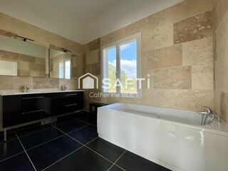  Maison � vendre 9 pi�ces 500 m�