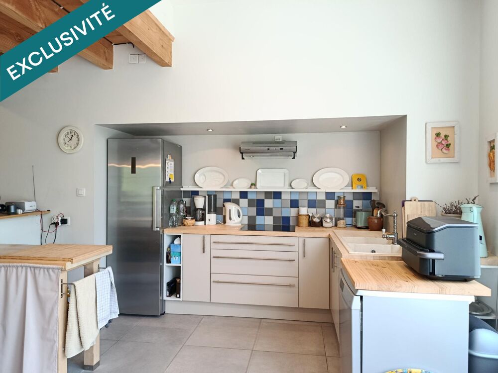 Vente Maison Au bord de rivière avec accès privative, maison en pierre entièrement rénovée Vals-les-bains