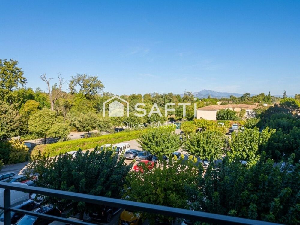 60 m²  Vue Mont Ventoux  Résidence fermée avec parc  Cave