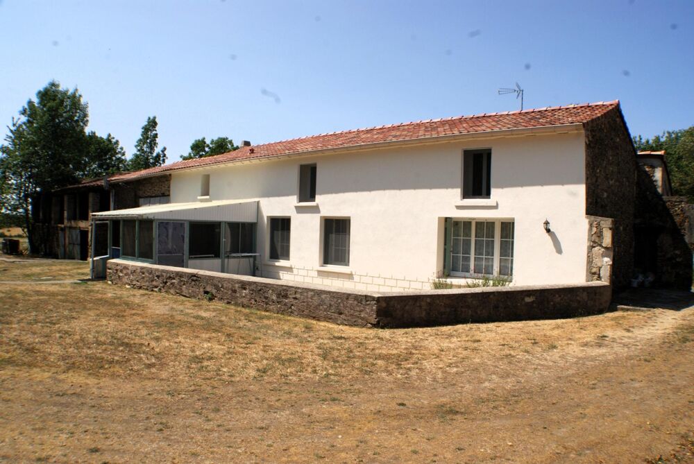Maison pierre 5 chambres dépendances, terrain clos