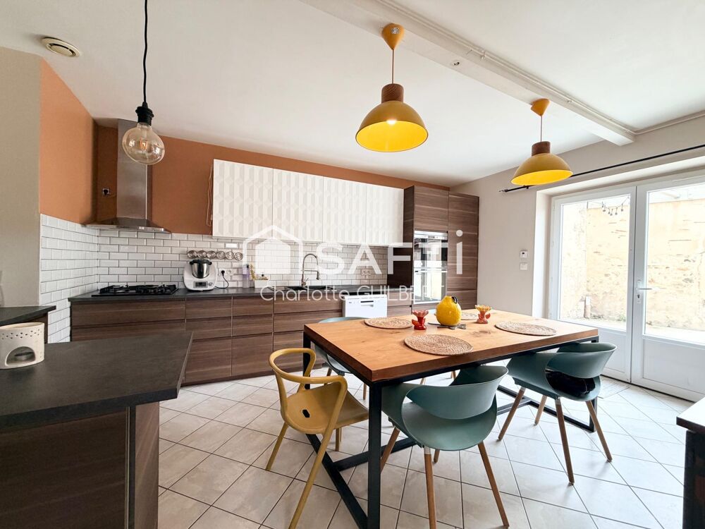 Vente Maison Maison T4 centre ville avec cour et abris voiture Casteljaloux