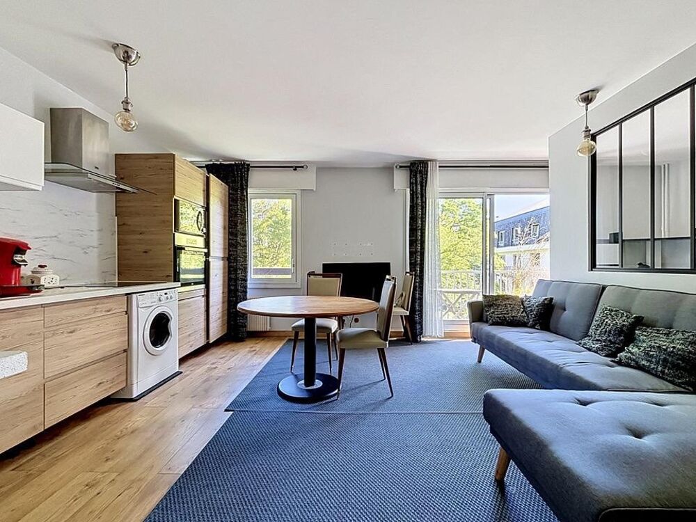 Appartement dans résidence avec piscine et tennis