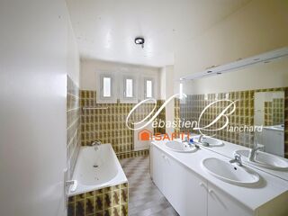  Maison à vendre 8 pièces 226 m²