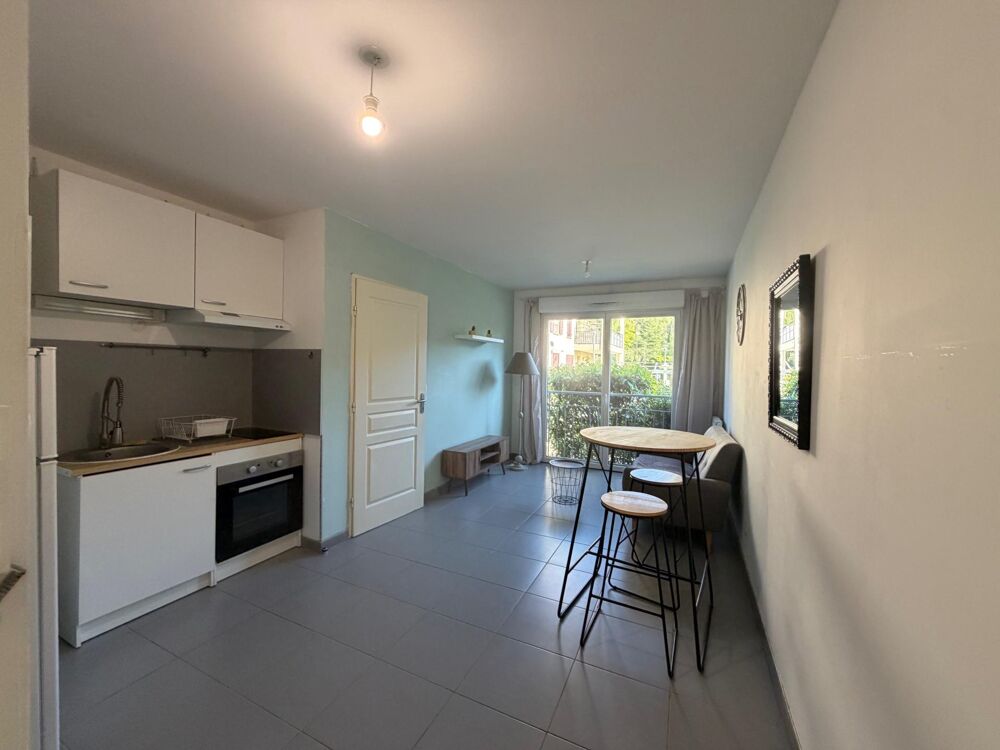 BOUC-BEL-AIR  T2 DE 34 M² EN REZ-DE-CHAUSSÉE