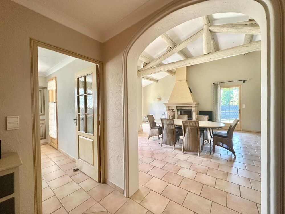 Vente Maison Villa familiale de 158 m² avec piscine sur plus de 1 420 m² de terrain à Cavaillon Cavaillon