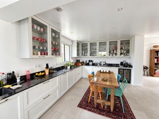  Maison à vendre 8 pièces 193 m²
