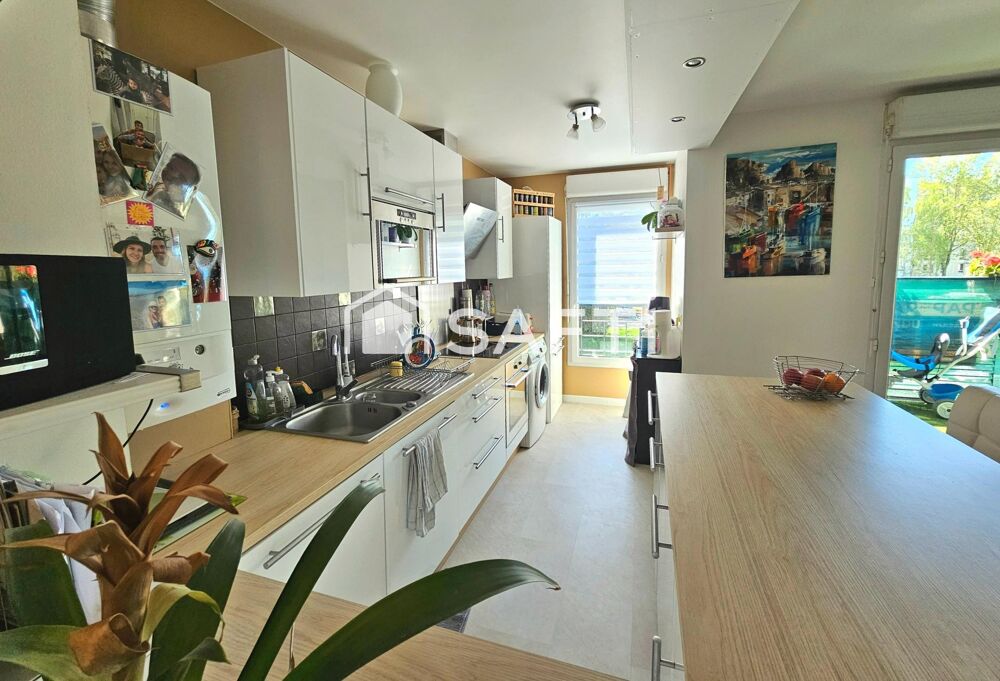 Vente Appartement Appartement 3 pièces REFAIT À NEUF + 2 Pk+ cave Guyancourt