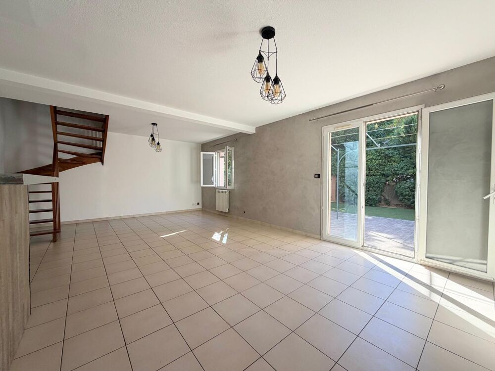 Vente Maison Maison 95m2, 3 chambres, dressing et jardin! Avignon