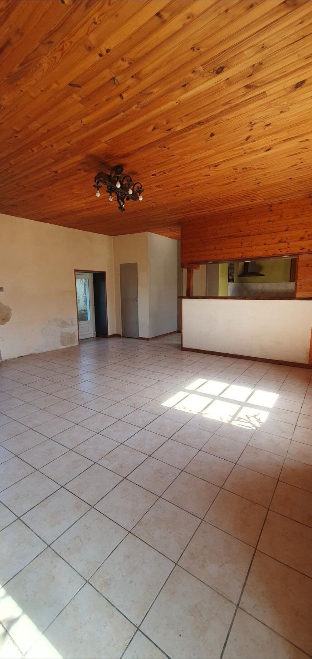 Maison en pierre, à 15 min du littoral, au calme