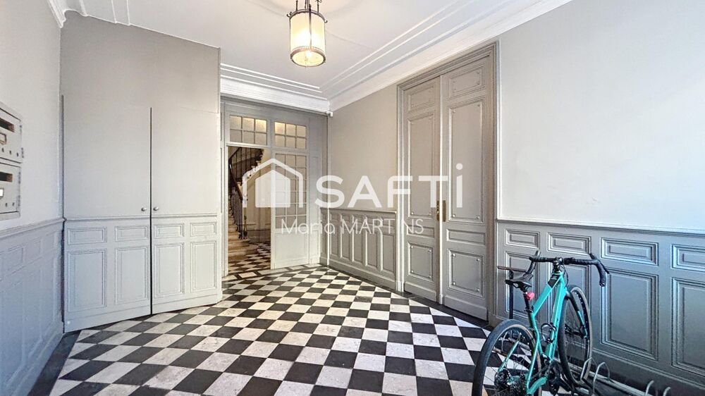 Vente Appartement Belle adresse pour ce grand 2 pièces de 80m2 transformable en T3, à rafraîchir Bordeaux
