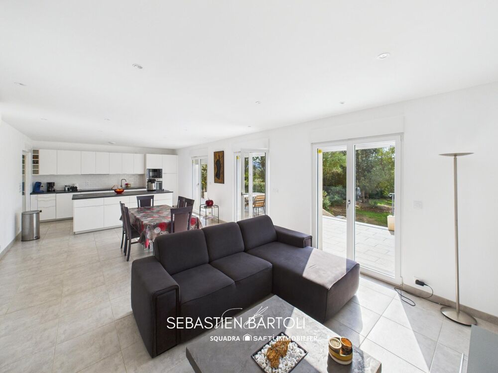 Villa T3 de 93m2 avec dépendance de 120m2 en pleine nature