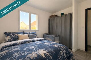  Maison 5 pi�ces 107 m� Escurolles