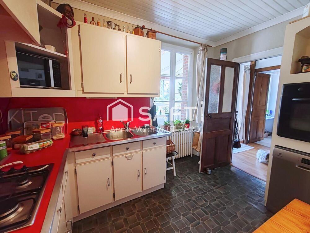 Vente Maison Belle maison de bourg avec studio et jardin Fougerolles-du-plessis
