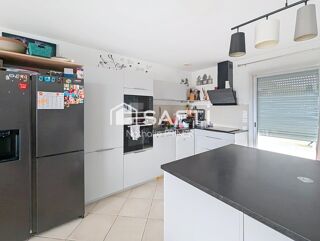  Maison � vendre 7 pi�ces 205 m�