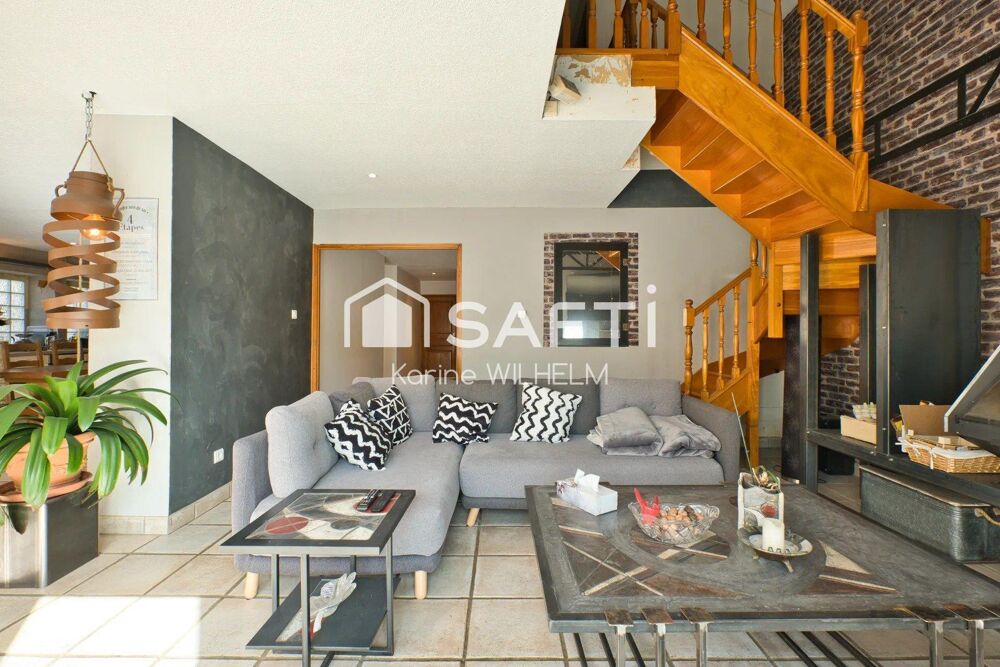 Maison de 7 pièces de 245 m² située à Ochey