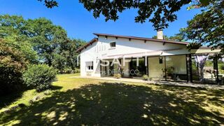  Maison à vendre 10 pièces 216 m²